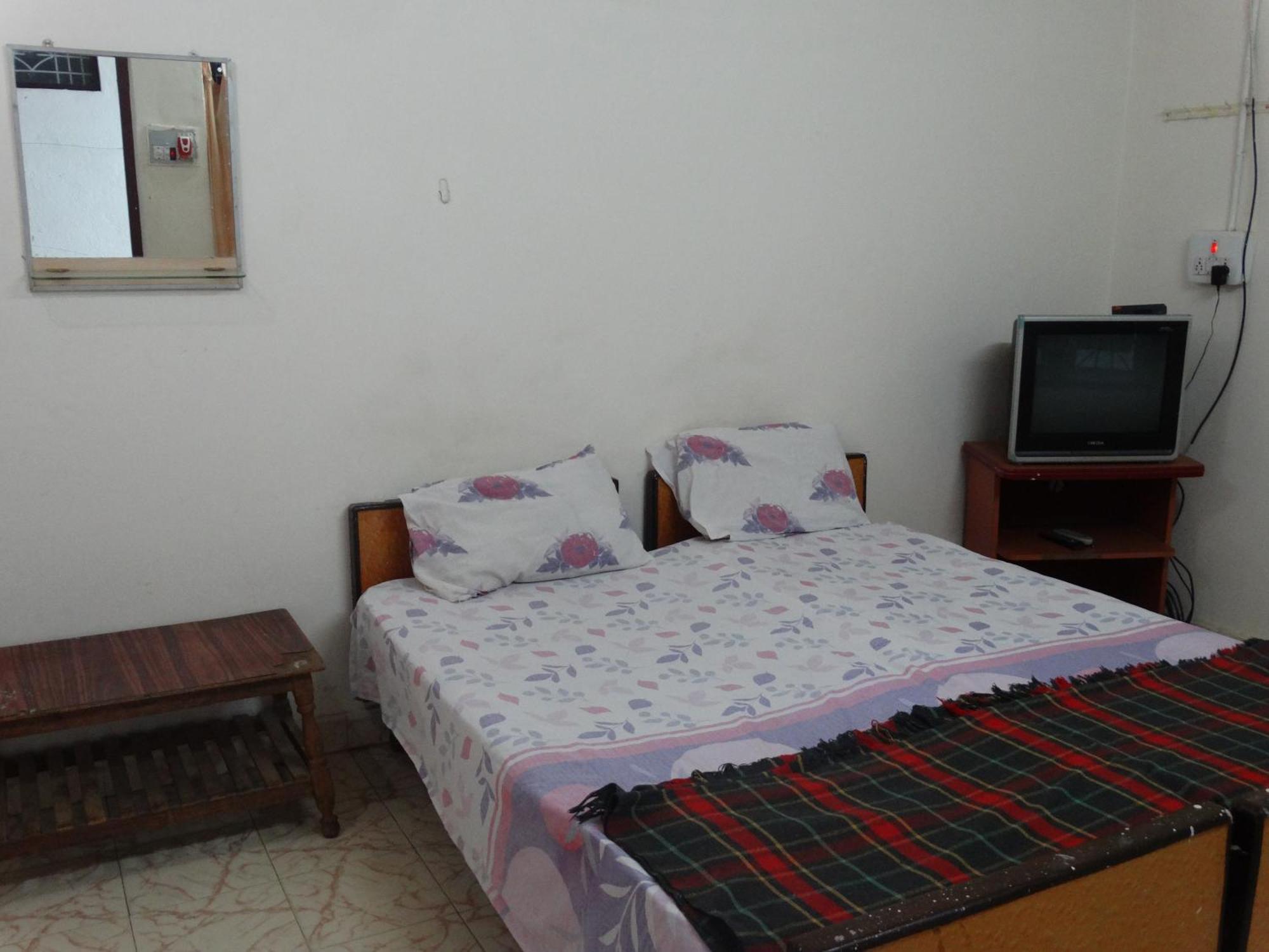 Padmaa Hampi Villa Luaran gambar